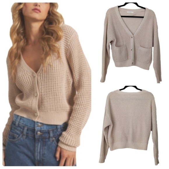 moon & madison Sweaters - Moon & Madison knit cardigan